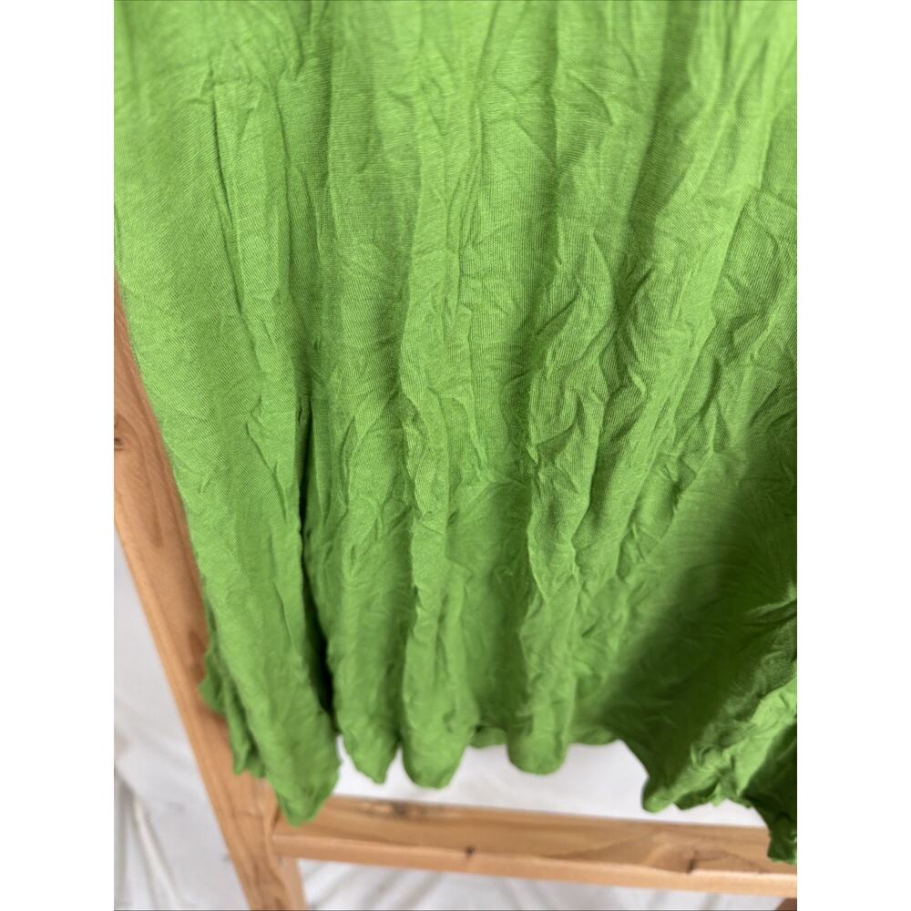 NWT Shana Green Scoop Neck Crinkle Tank Top #1121 Size SMALL - Picture 2 of 4